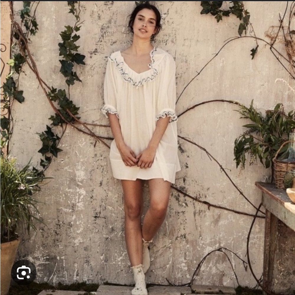 Down Chateau Nightgown in Salt